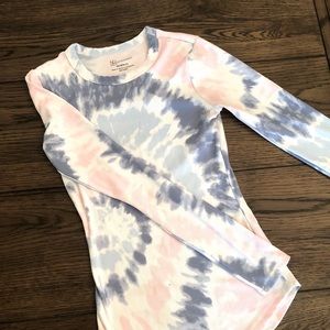 Fitted Tie-Dye Long Sleeve